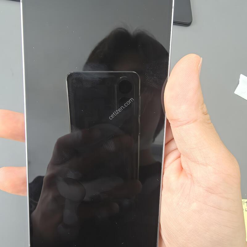 (6677)������s25�÷��� 256 �Ǹ��մϴ�