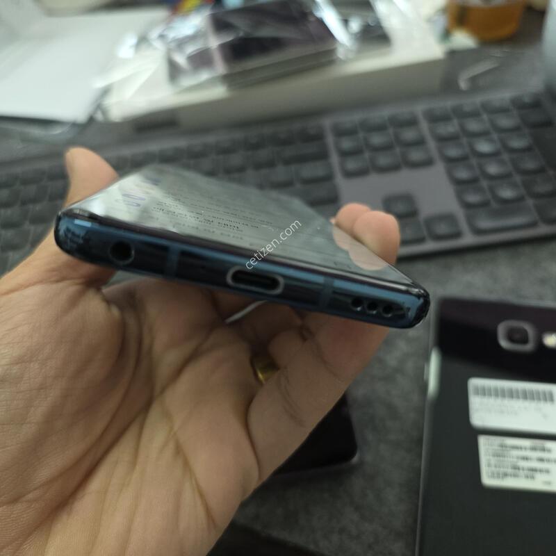 (601)lg g8