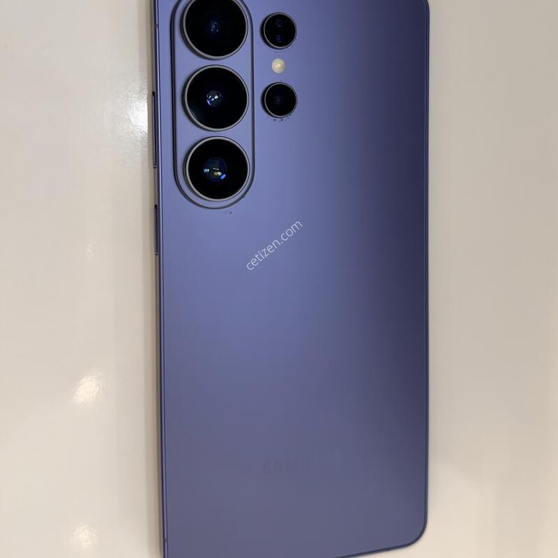 ������ S26��Ʈ�� 512GB ���̿÷��˴ϴ�