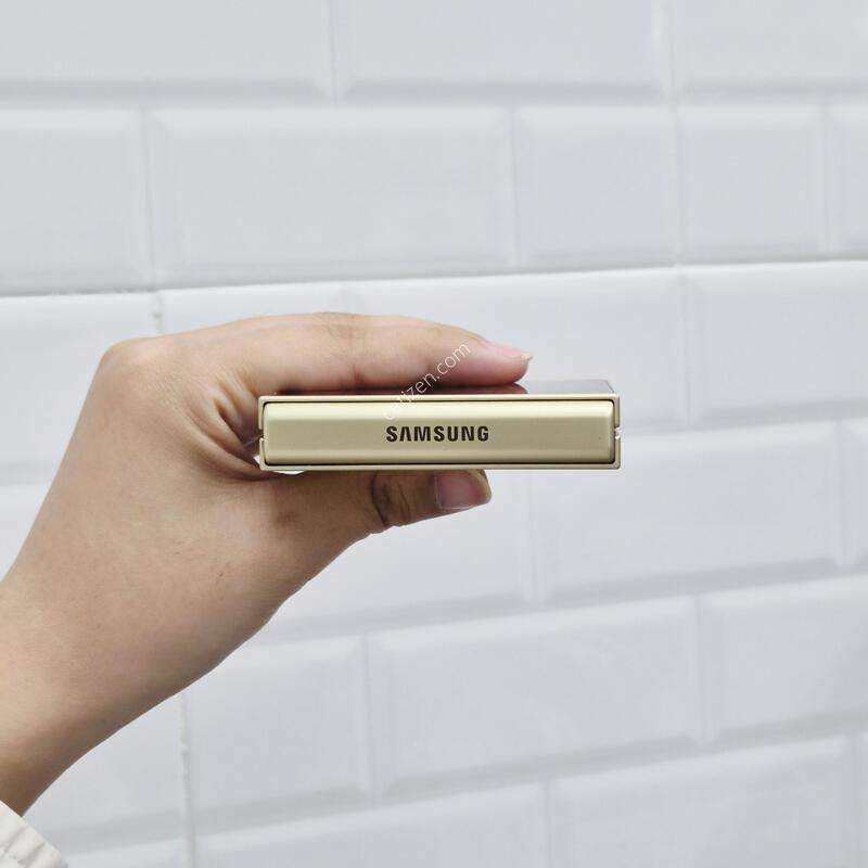 ������Z�ø�6 ���ο� 256GB