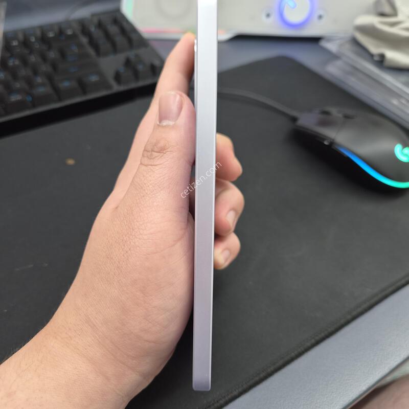 ������ A36 ���̽����� 128G