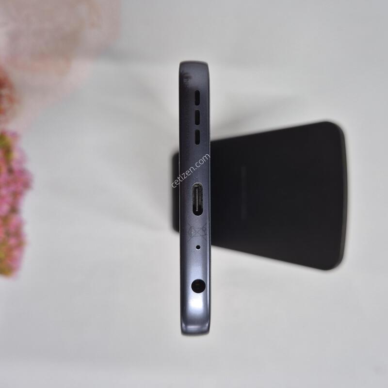 ����ζ� G56 5G ���� 256GB