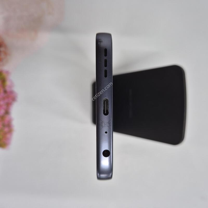 ����ζ� G56 5G ���� 256GB