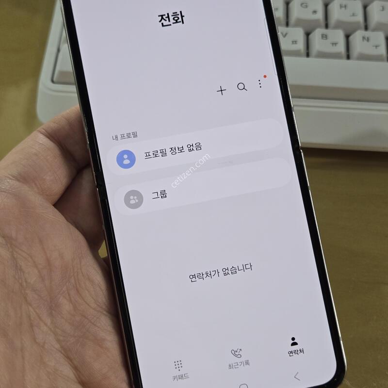 ������ Z�ø�4 256ȭ��Ʈ LCD�̻� ����
