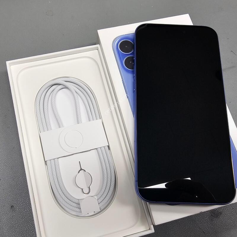 ���� ������ 16�÷��� 256GB ��Ʈ�󸶸�(����) Ǯ�ڽ� ���͸�92% ���ܻ� �߰���~!