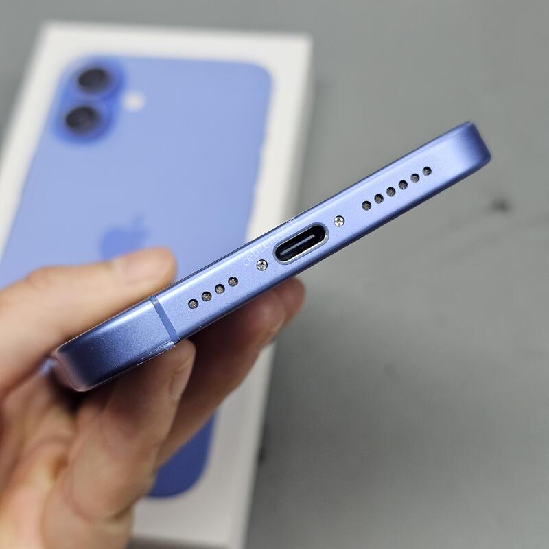 ���� ������ 16�÷��� 256GB ��Ʈ�󸶸�(����) Ǯ�ڽ� ���͸�92% ���ܻ� �߰���~!