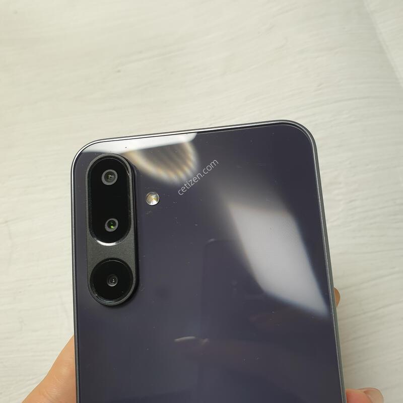 SK ������ ���̵�8 128G ���� A�� ������ �Ǹ��մϴ�
