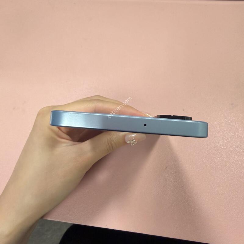 ������A175 ���� 128GB A��