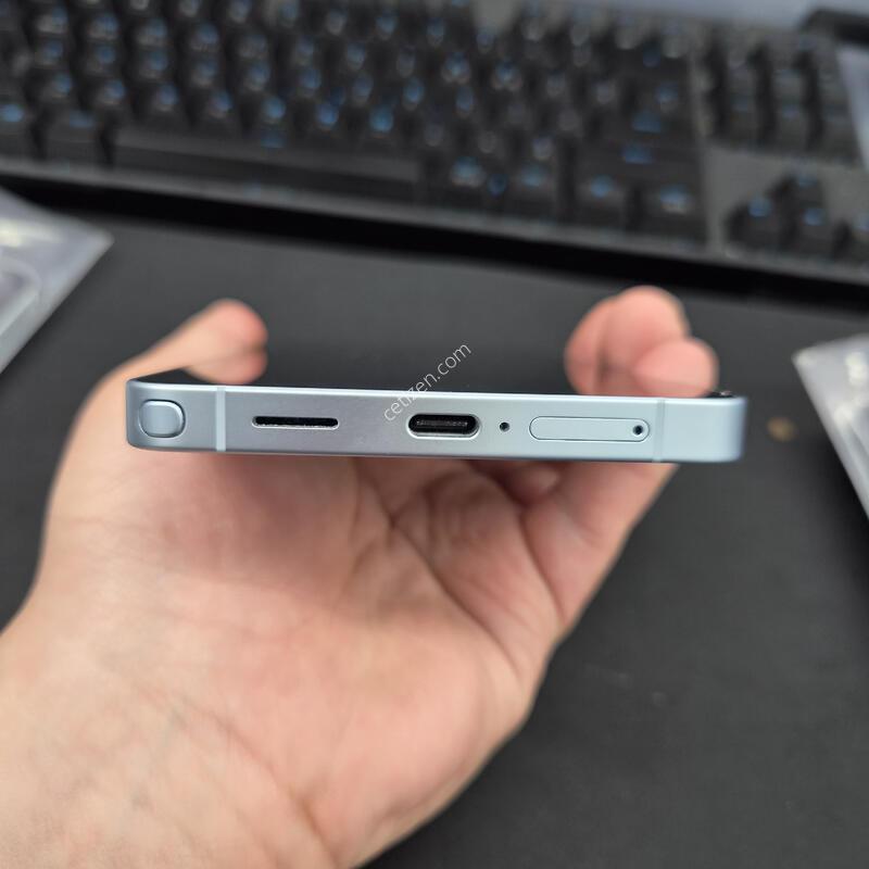 ������ S26 ��Ʈ�� ���̽����� 512G