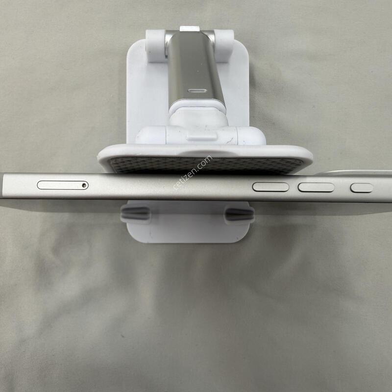 ������ 17���� �ƽ� 512G �ǹ� �Ǹ� �մϴ�.