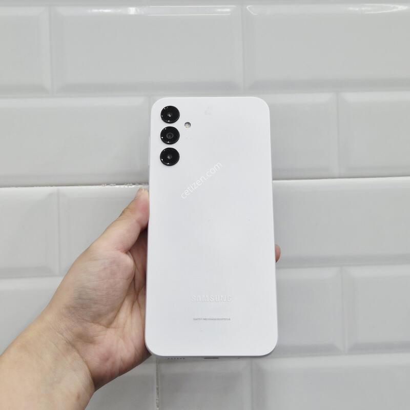 ����������3 ȭ��Ʈ 128GB