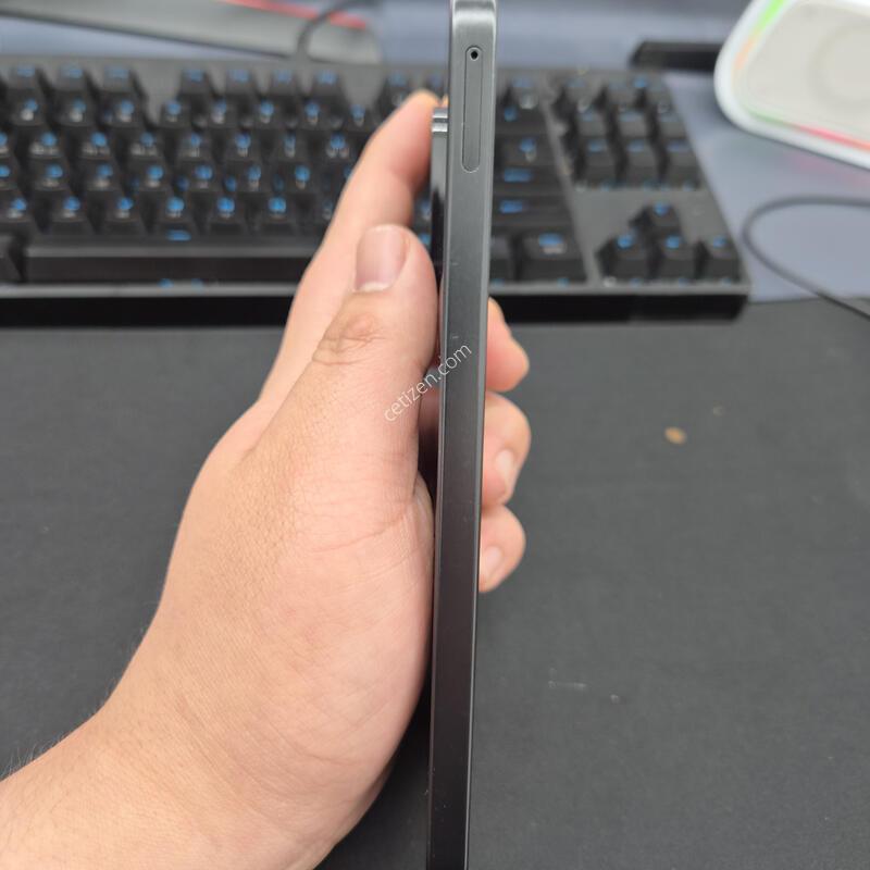 ������ A17 ���� 128G