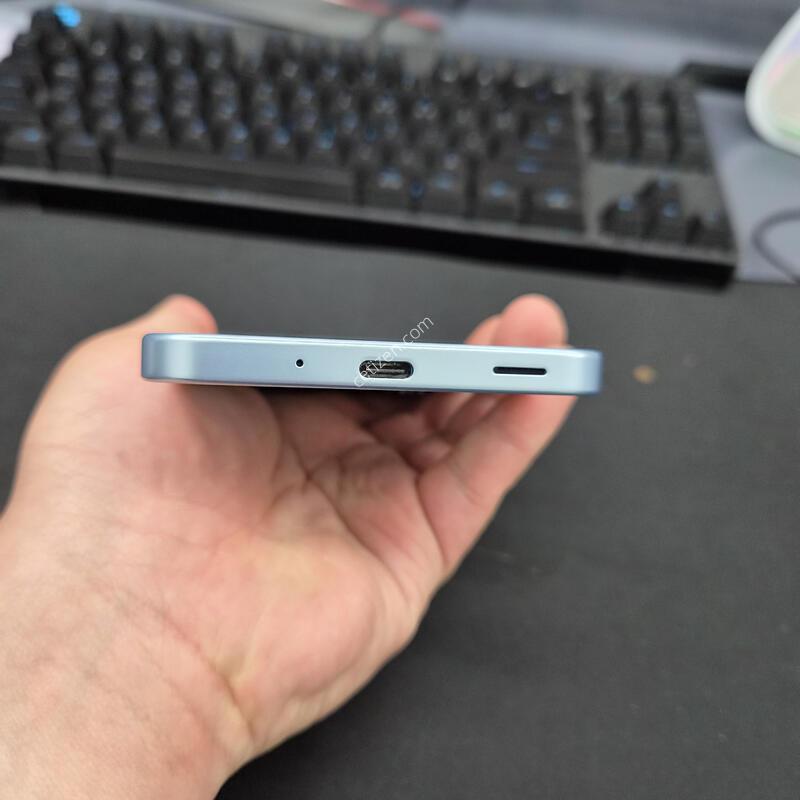 ������ A17 ���̽����� 128G