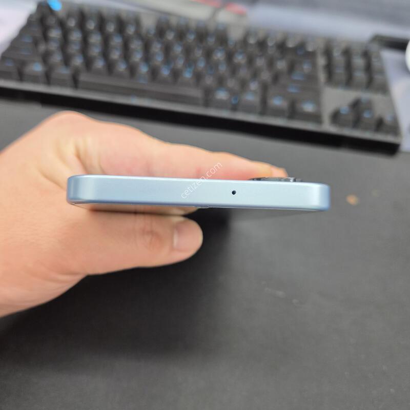 ������ A17 ���̽����� 128G