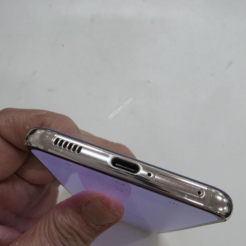 ������ S21���̿÷� ��������