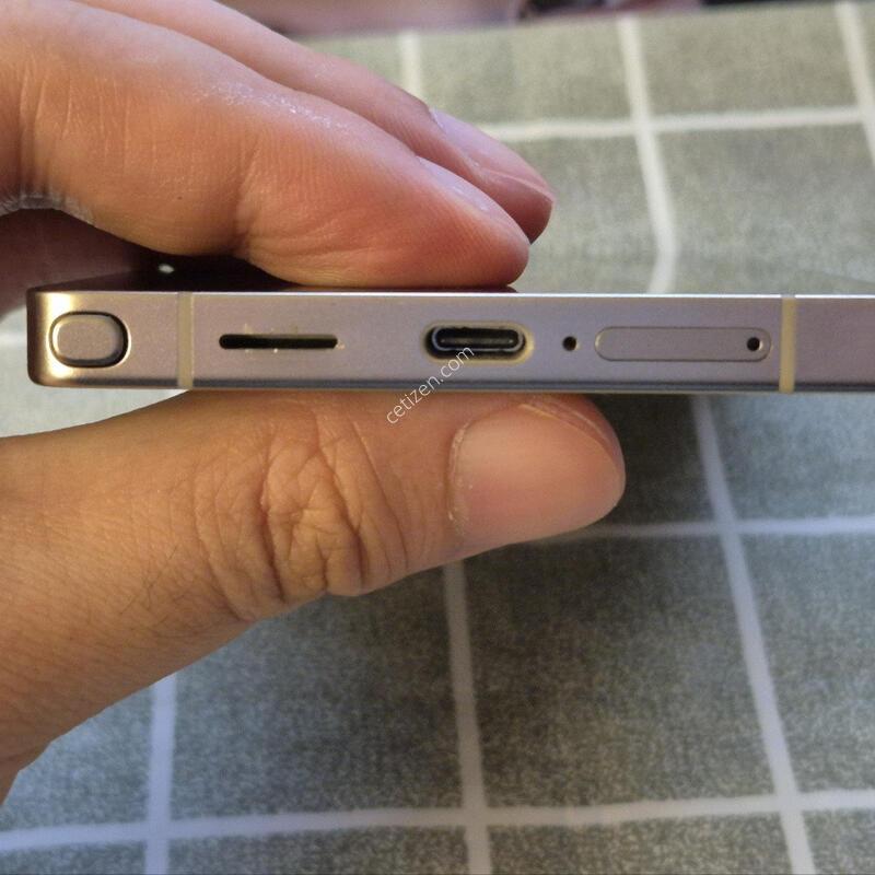 ������ S25 ��Ʈ�� 512GB ƼŸ������ �ڱ���
