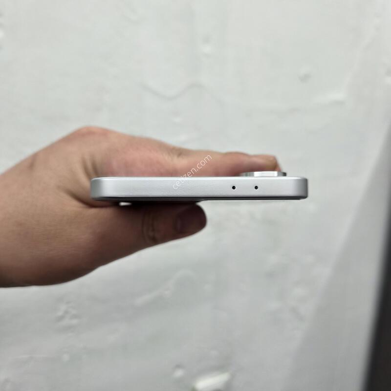 ������ A36 ȭ��Ʈ 128G