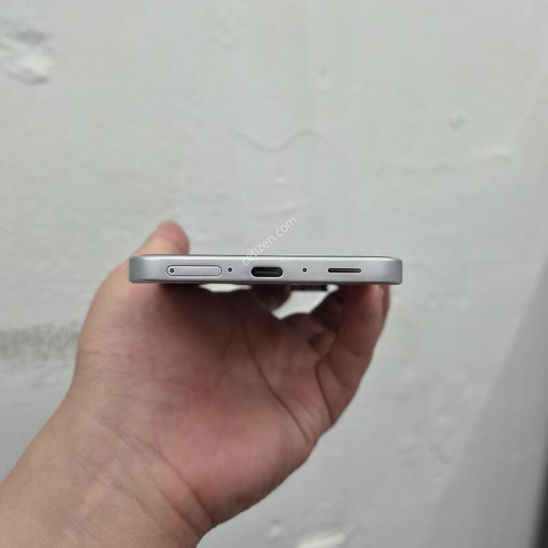 ������ A36 ȭ��Ʈ 128G