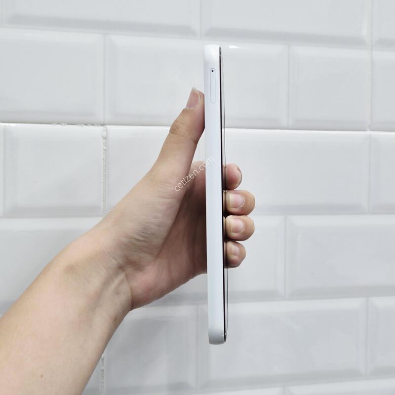 ����������3 ȭ��Ʈ 128GB