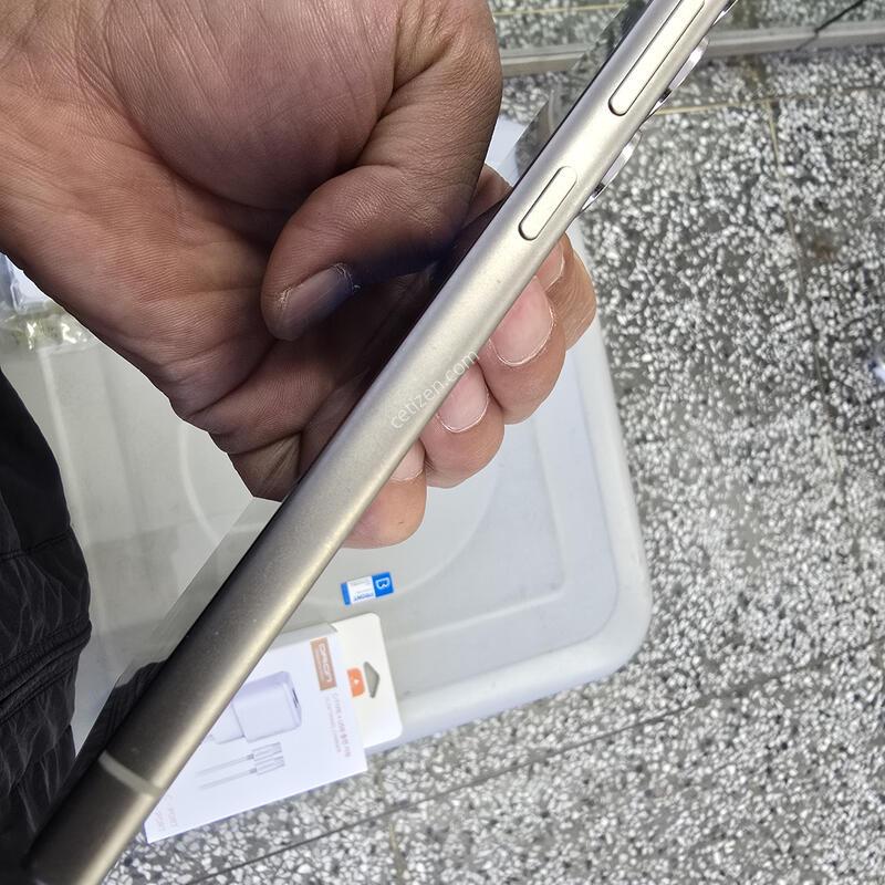 SK S24��Ʈ�� 256G ���û��� �������� ����� �˴ϴ�