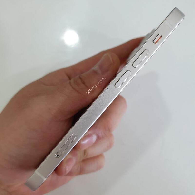 ������12�̴�128G ���ܻ� �������⽺ ���±� �߰��� �����