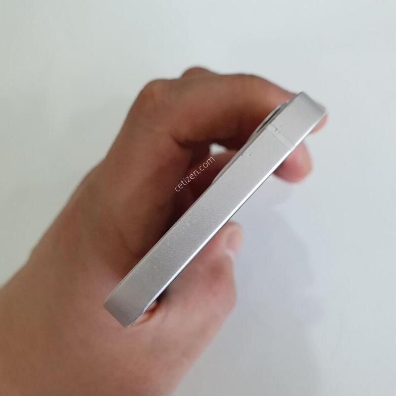 ������12�̴�128G ���ܻ� �������⽺ ���±� �߰��� �����