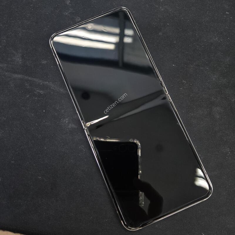 ������ �ø�5 ũ�� 512GB ������� �����Ǹ�