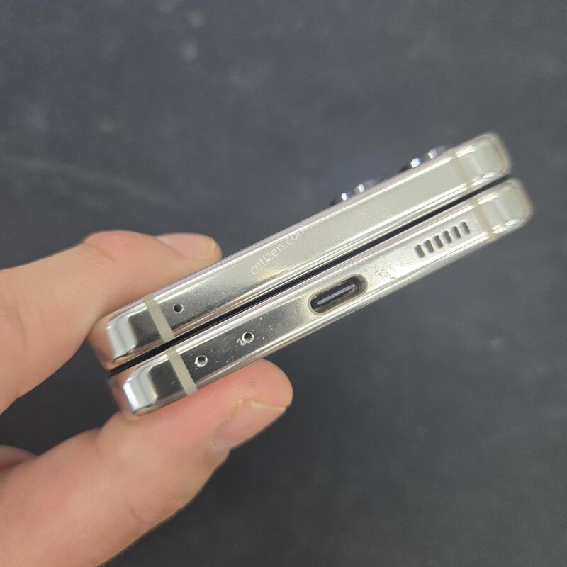 ������ �ø�5 ũ�� 512GB ������� �����Ǹ�