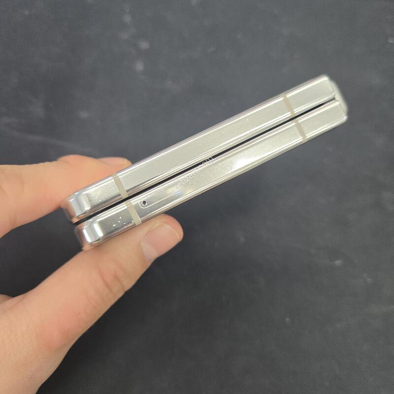 ������ �ø�5 ũ�� 512GB ������� �����Ǹ�