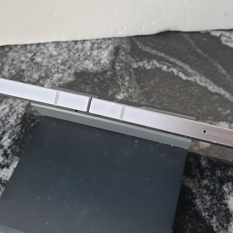 KT ������Z�ø�6 (F741N) �ǹ� 256�Ⱑ (0402025)