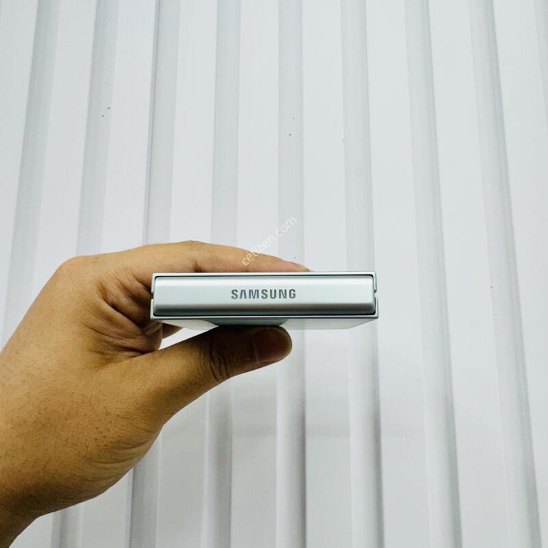 ������Z�ø�6 ��Ʈ 256GB A��