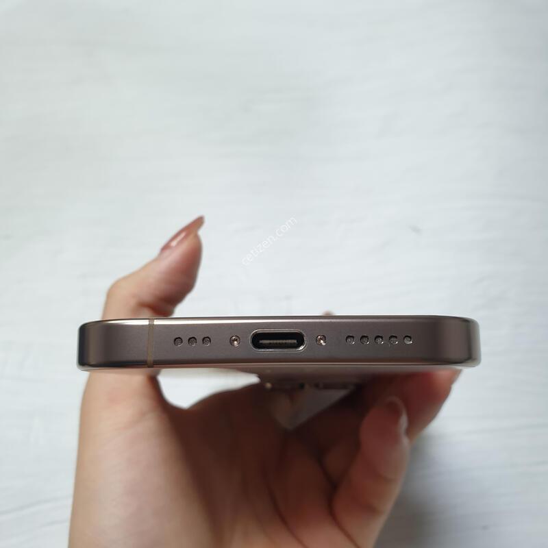 ������16���� ����ƮƼŸ�� 128G A�� �Ǹ��մϴ�