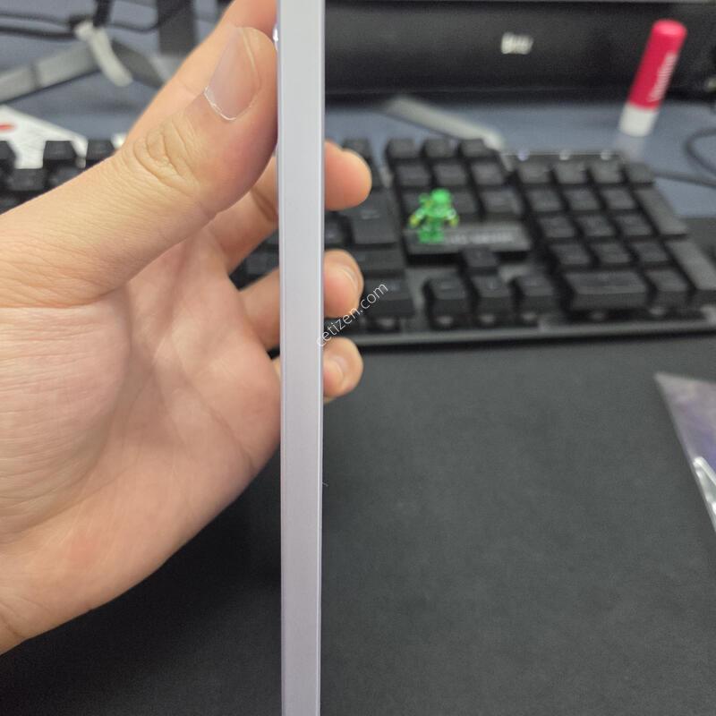 ������ A36 128G ���̽�����