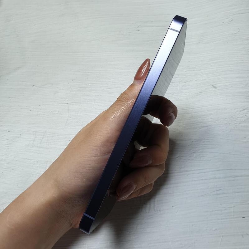 LG ������ S24 ���̿÷� 256G S�� �Ǹ��մϴ�