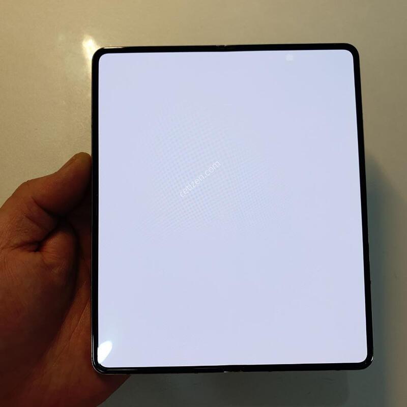����������4 256G ���ܻ� ���±� �߰��� �����