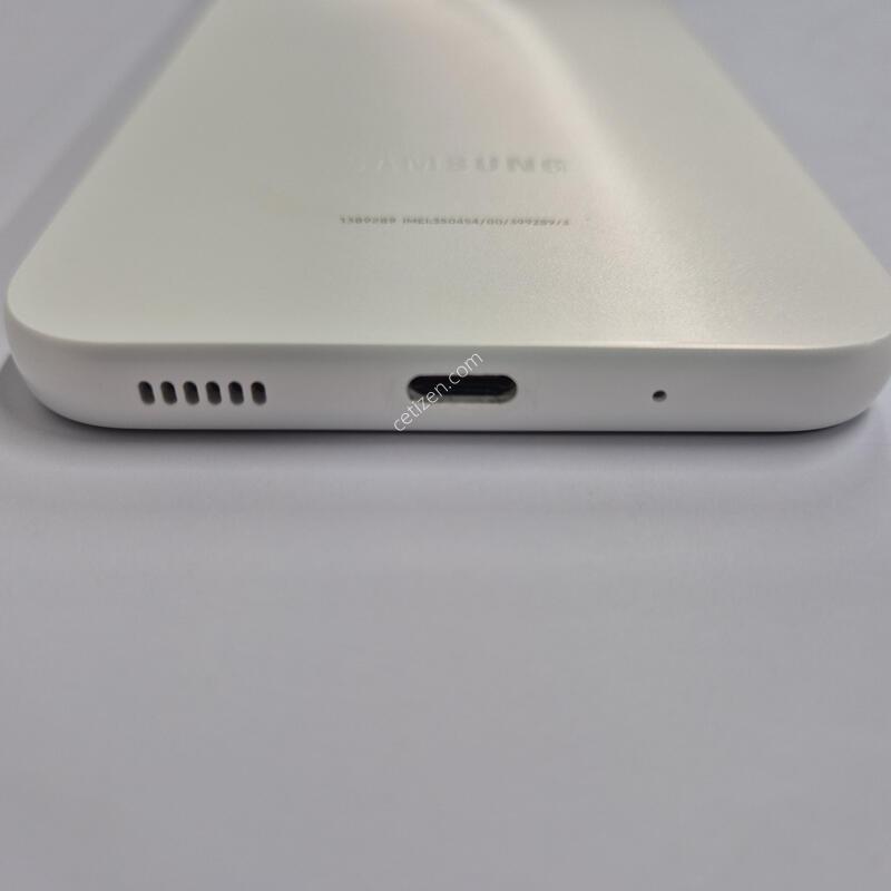 ����������3 ȭ��Ʈ 128GB