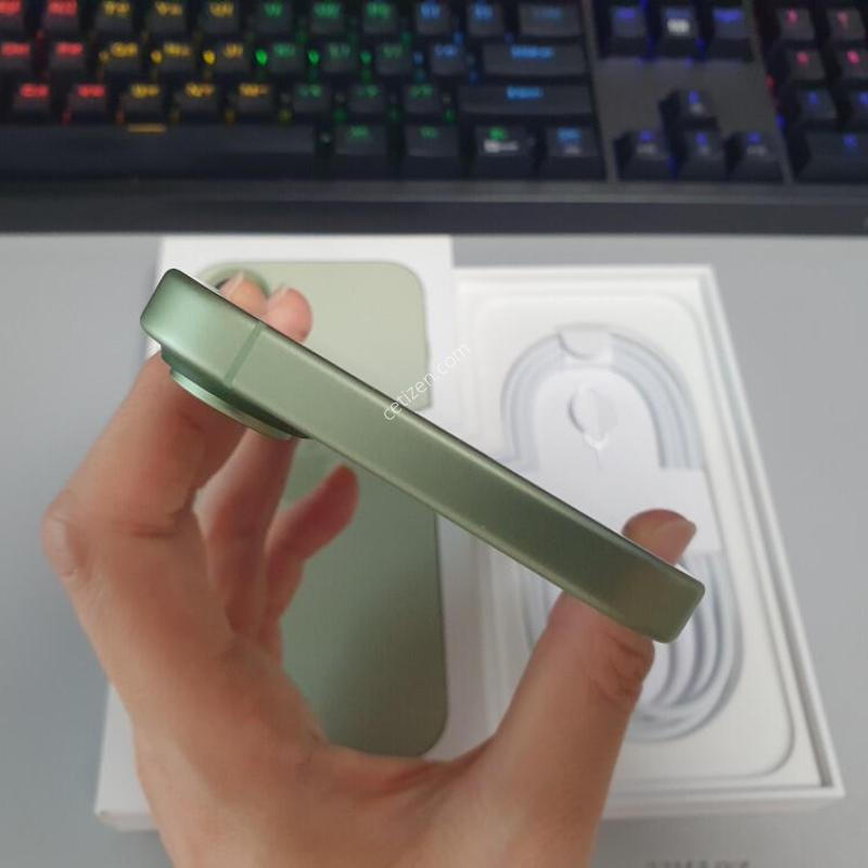 [������] ������17 / 256GB / ������ / ���͸����� 100%