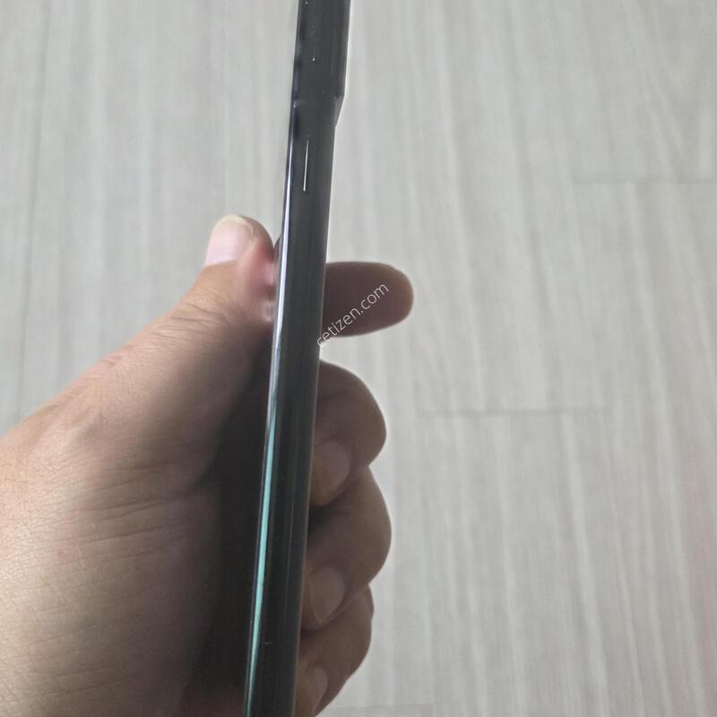 S21+ �÷��� ���� ��ǰ��