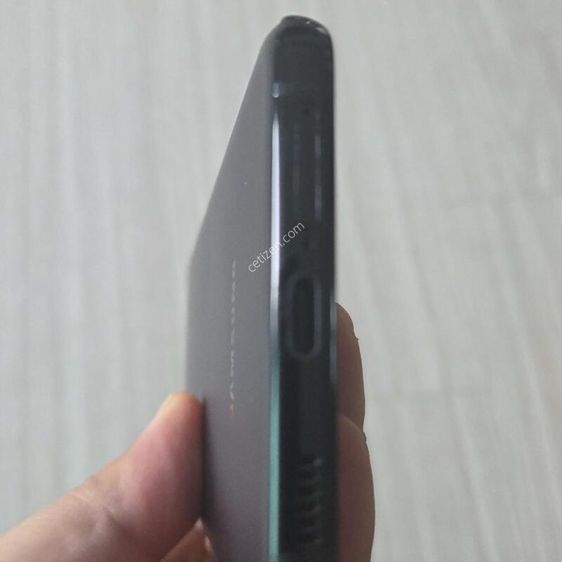 S21+ �÷��� ���� ��ǰ��