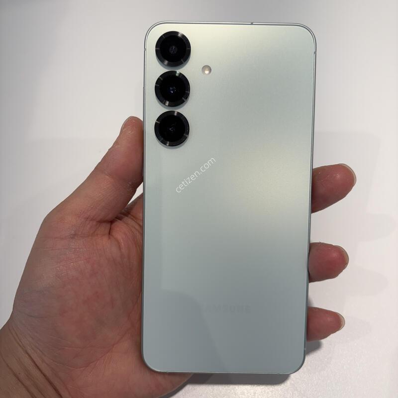 �Ｚ ������S25+ ��Ʈ �������� ��S�� 256GB �Ǹ��մϴ� !