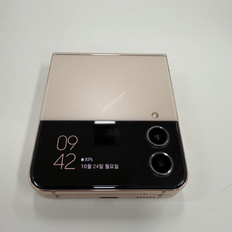 ������Z�ø�4 256GB ��� �Ǹ��մϴ�.