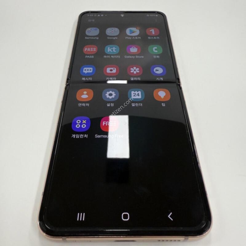 ������Z�ø�4 256GB ��� �Ǹ��մϴ�.