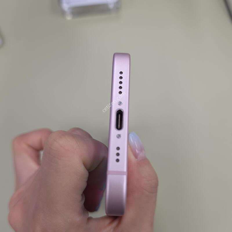 ������15 256GB