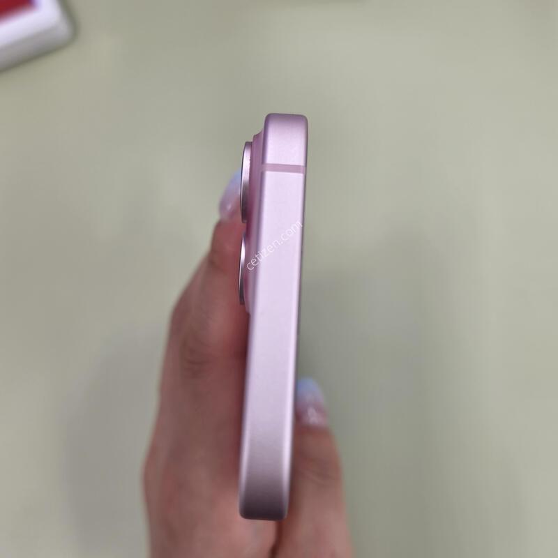 ������15 256GB