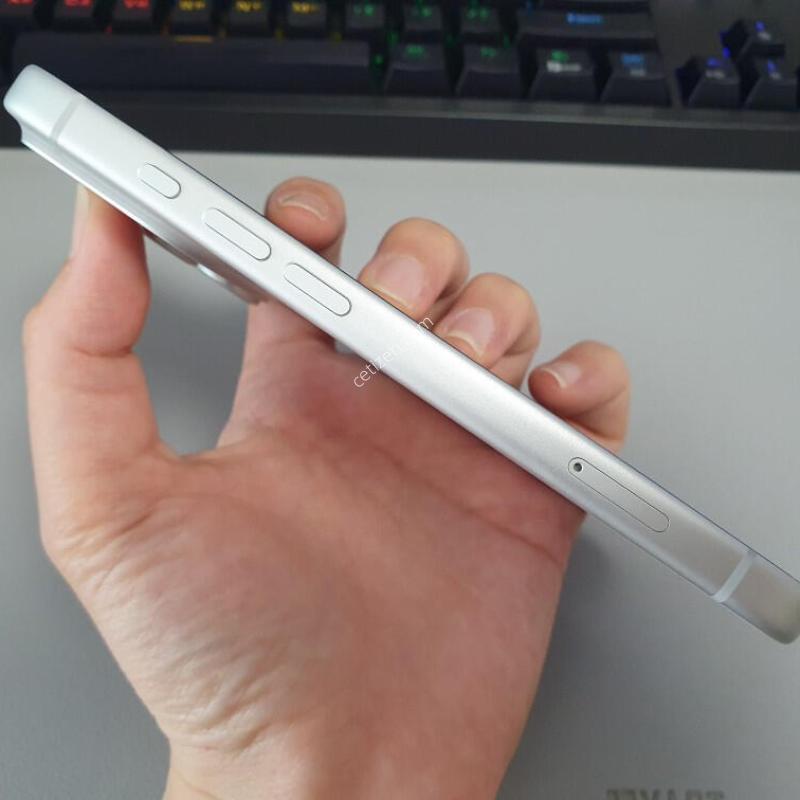 ������17 ���� / 512GB / �ǹ� / ���͸����� 100%