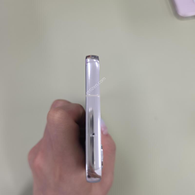 ������ S24 256