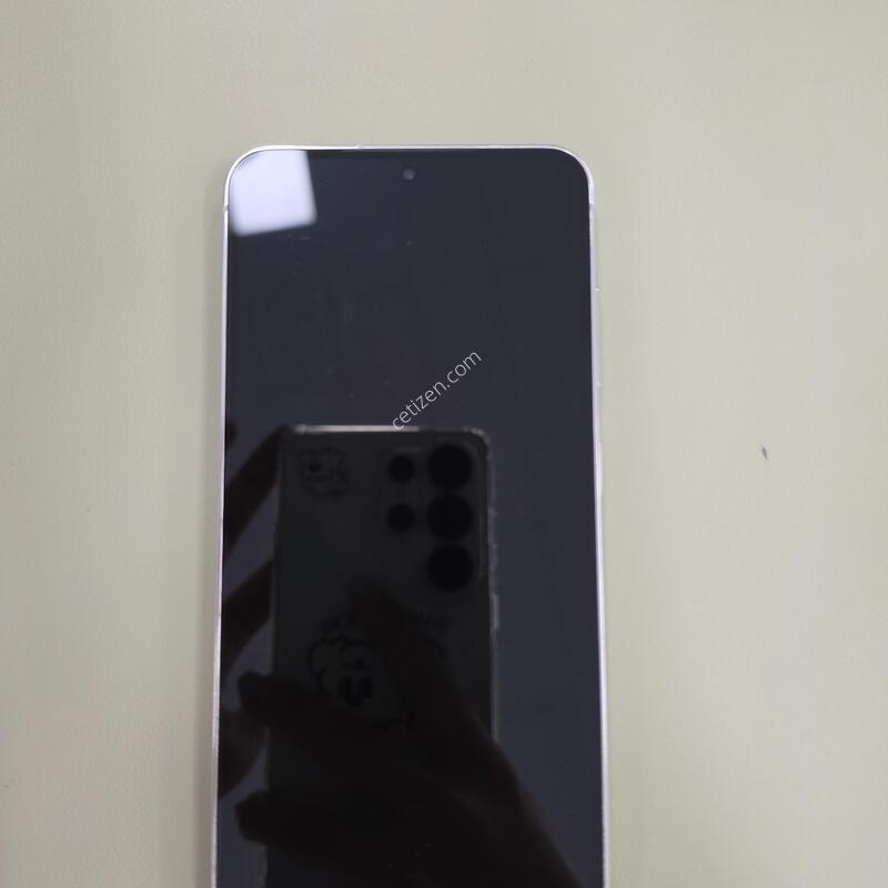 ������ S24 256