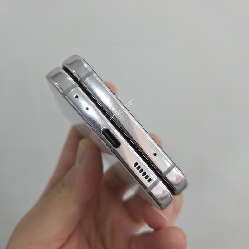 ������ Z�ø�4 256GB ȭ��Ʈ