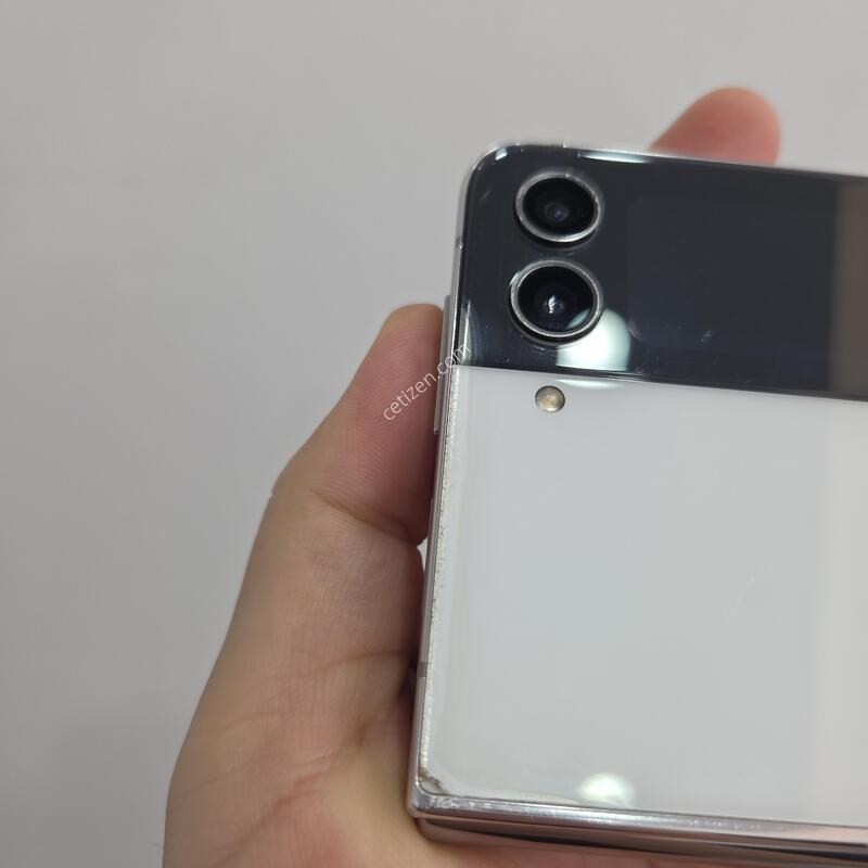 ������ Z�ø�4 256GB ȭ��Ʈ