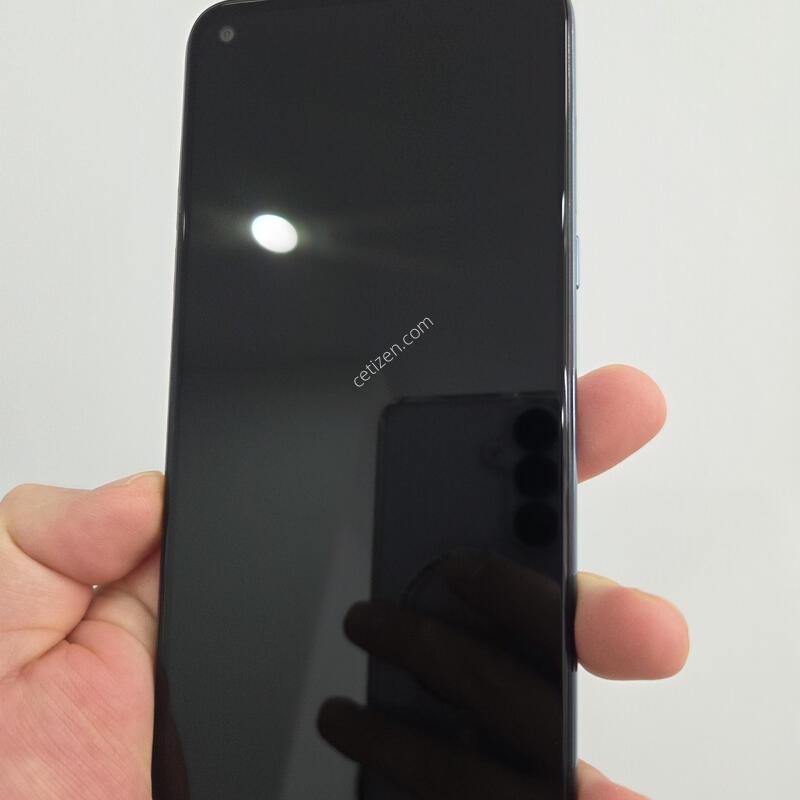 LG Q61 64GB ȭ��Ʈ A��